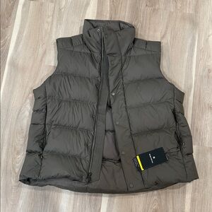 Lululemon Wunder Puff Vest - Green